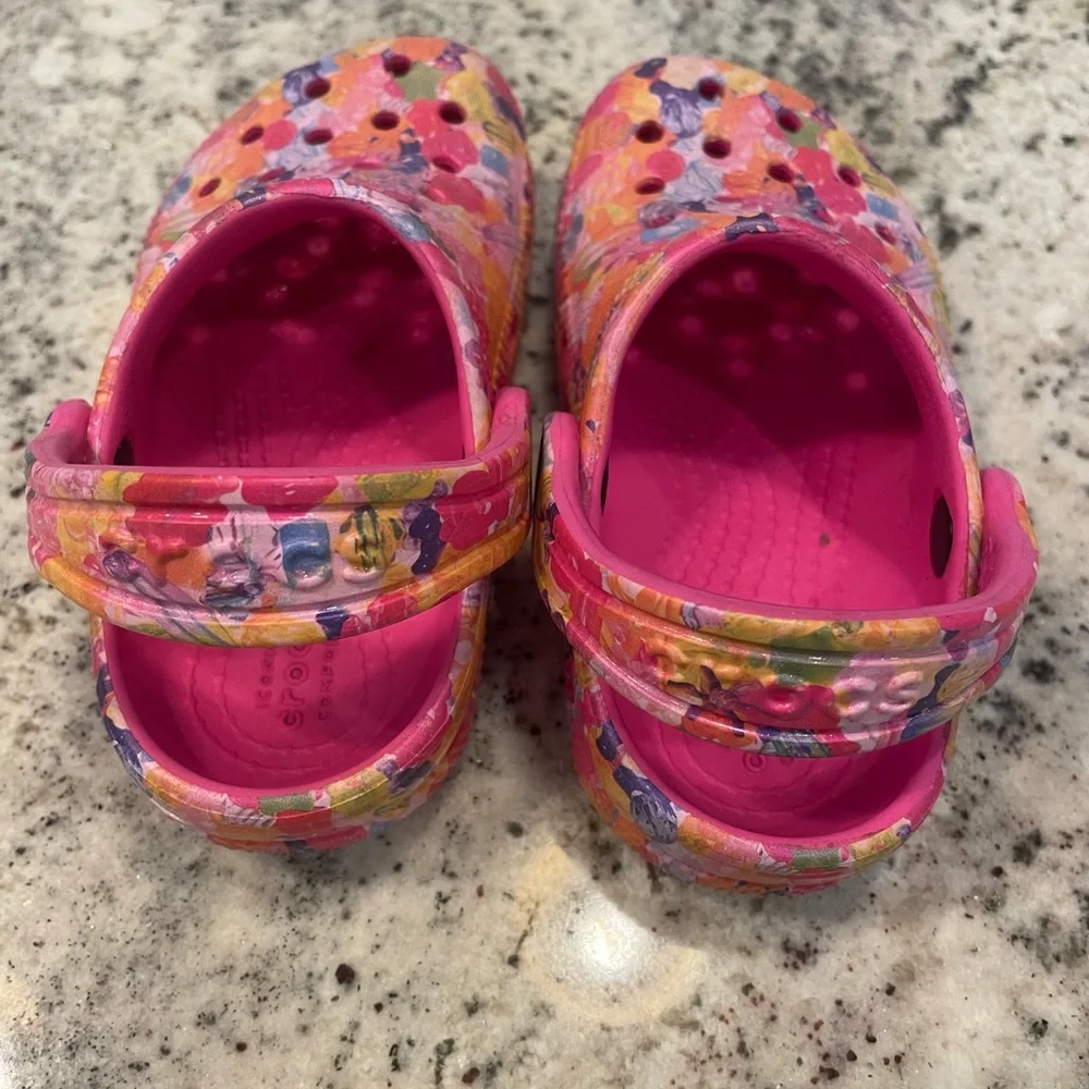 CROCS Kids Water Shoes - Pink and Orange - Picture 5 of 6